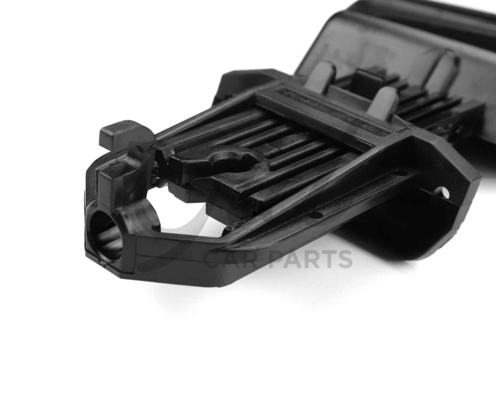MB03-0055 (7)