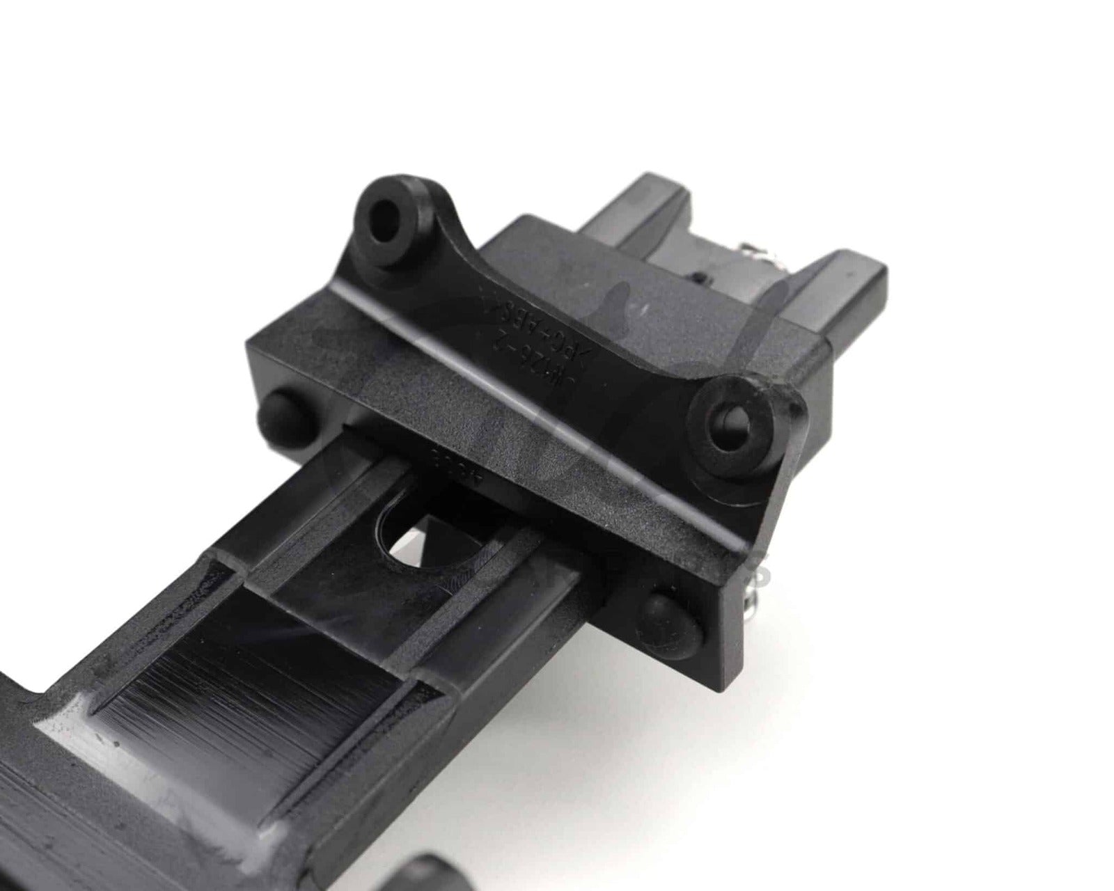 MB03-0058 (1)