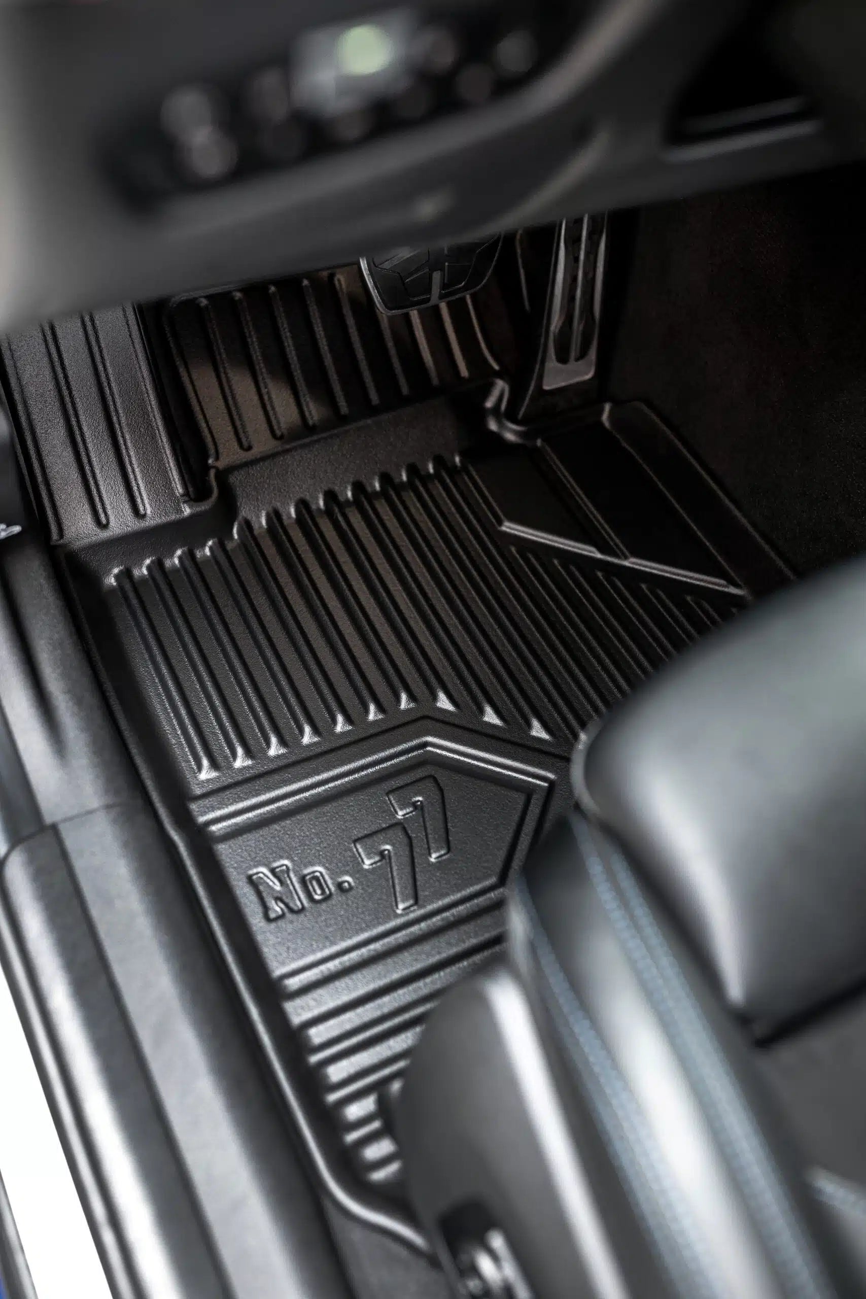 PACK 3 TAPETES BORRACHA NO.77 DACIA BIGSTER SUV 2024 ->