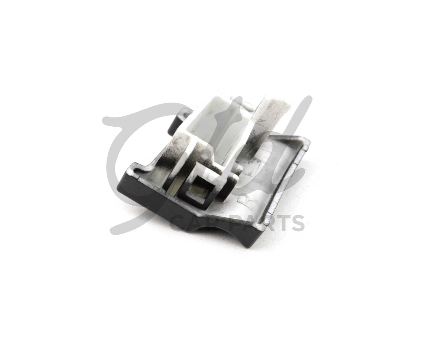 LR05-0007 (1)