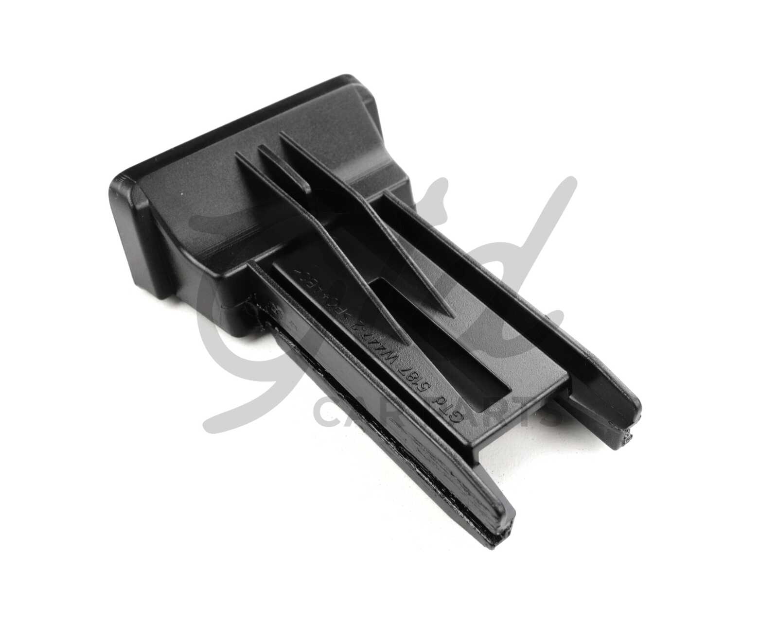MB03-0064 (13)
