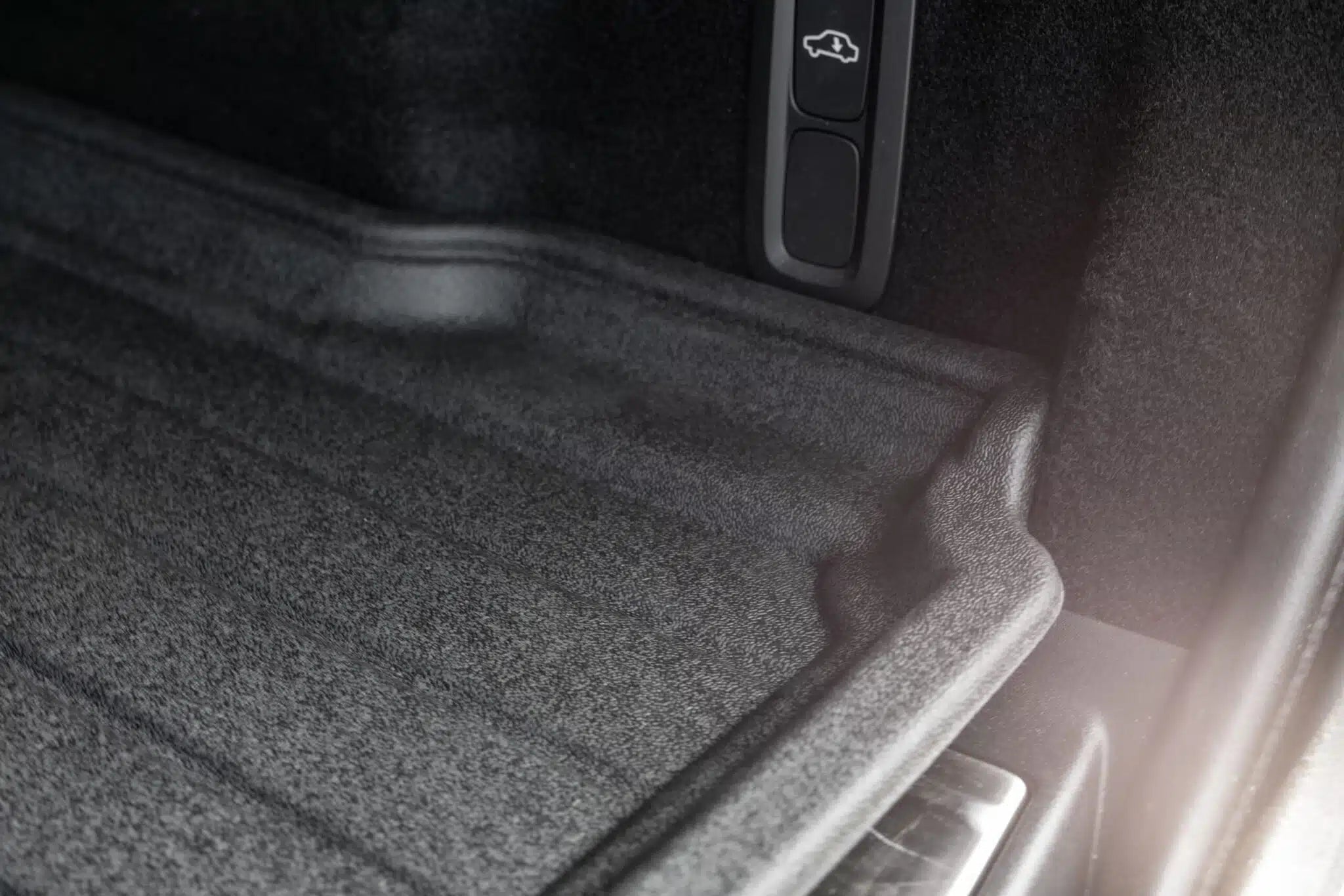 TAPETE BORRACHA P/ MALA DRYZONE LAND ROVER DISCOVERY SPORT 2014-> VERSÃO 2