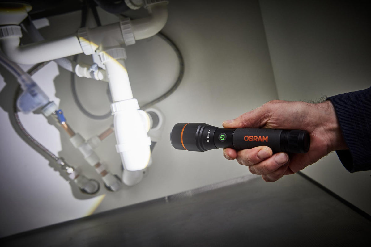 Lanterna LED Recarregável OSRAM PRO TORCH 500 com Zoom — LEDIL430