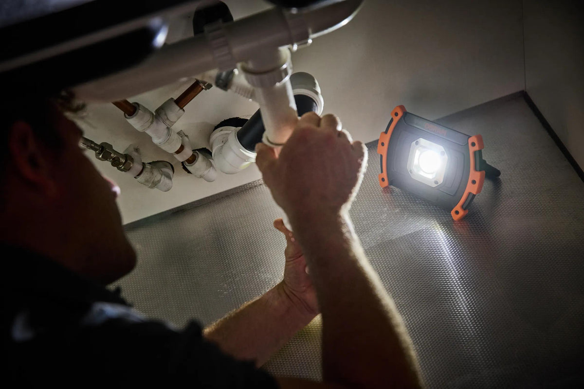 Projetor LED de Trabalho Recarregável OSRAM 600 lm — LEDIL434ESN