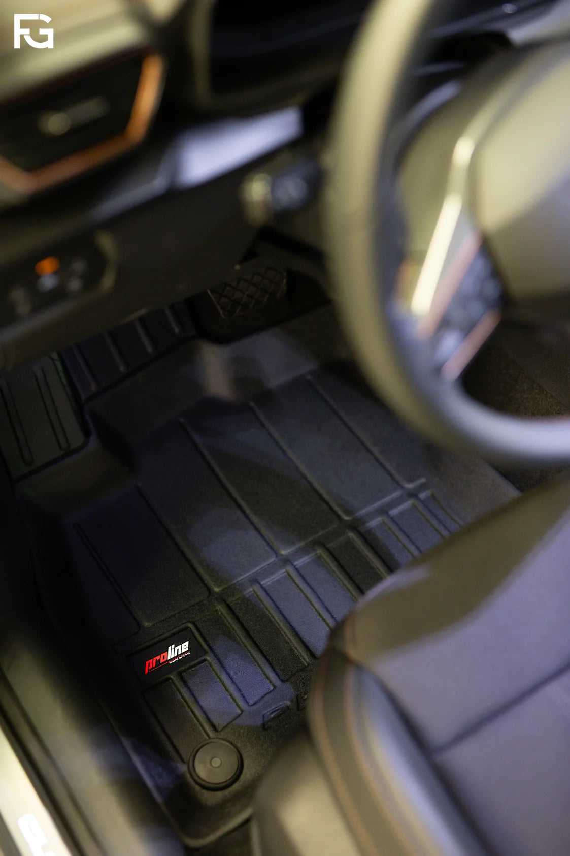 Tapetes interior PRO-LINE - montado no lugar do condutor